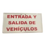 Señal de 'Entrada y Salida de Vehículos'